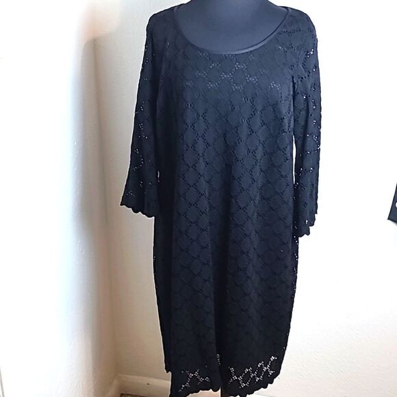 Ronni Nicole Black Eyelet Lace Dress, Size 1X - Picture 2 of 12